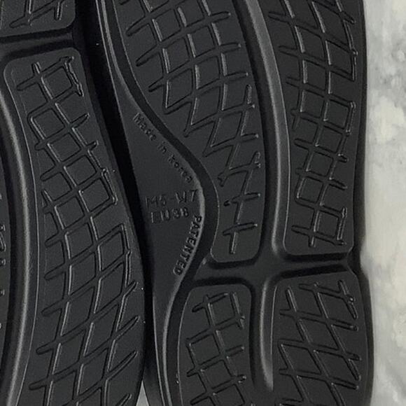 Oofos Mens 5 Womens 7 Black Oocloog Recovery Clog Mule Slip On Comfort H1-1 - Picture 7 of 9